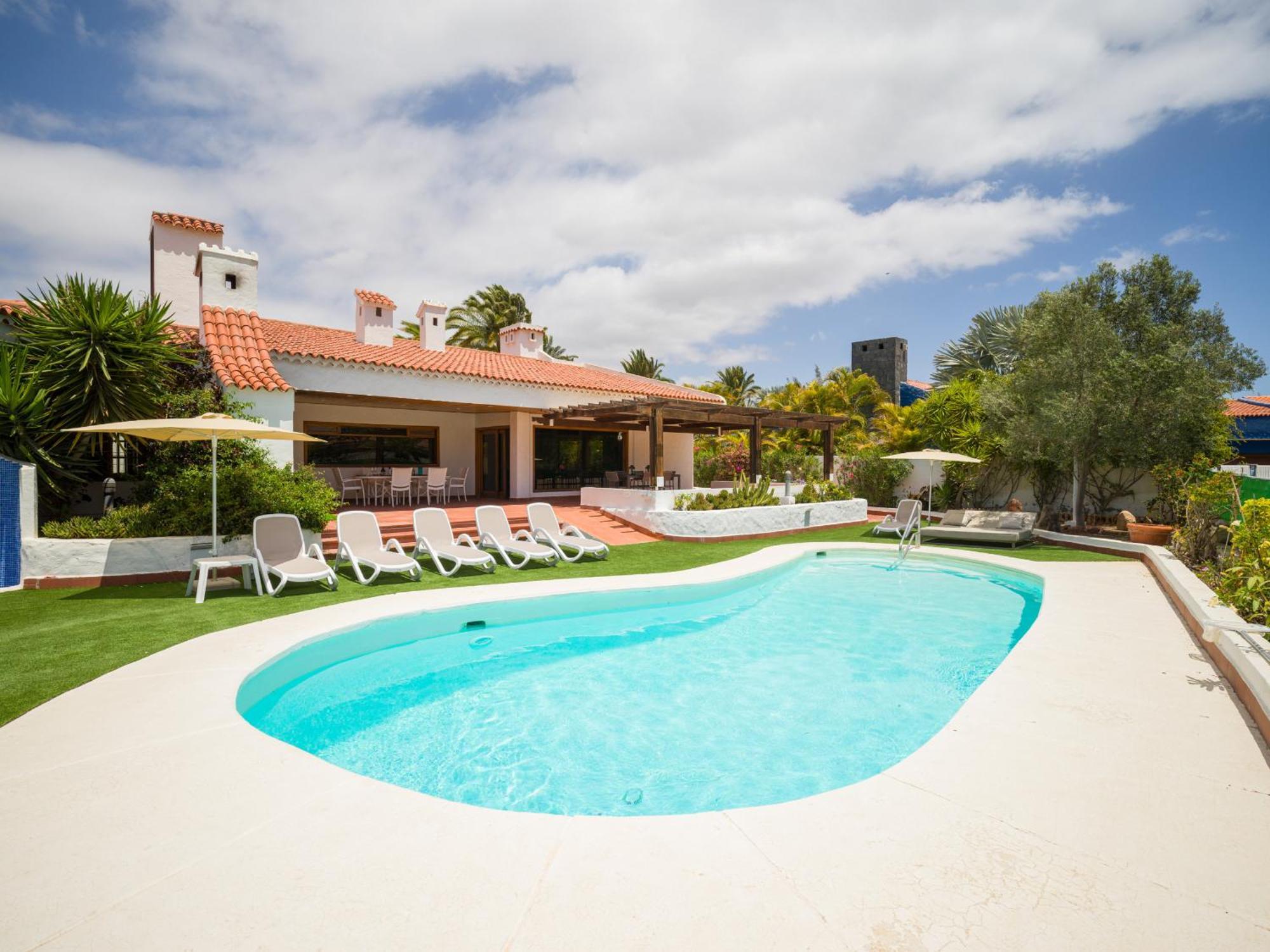 Exclusive Gran Canaria - Heated Pool Included - Gran Canaria Chalet *